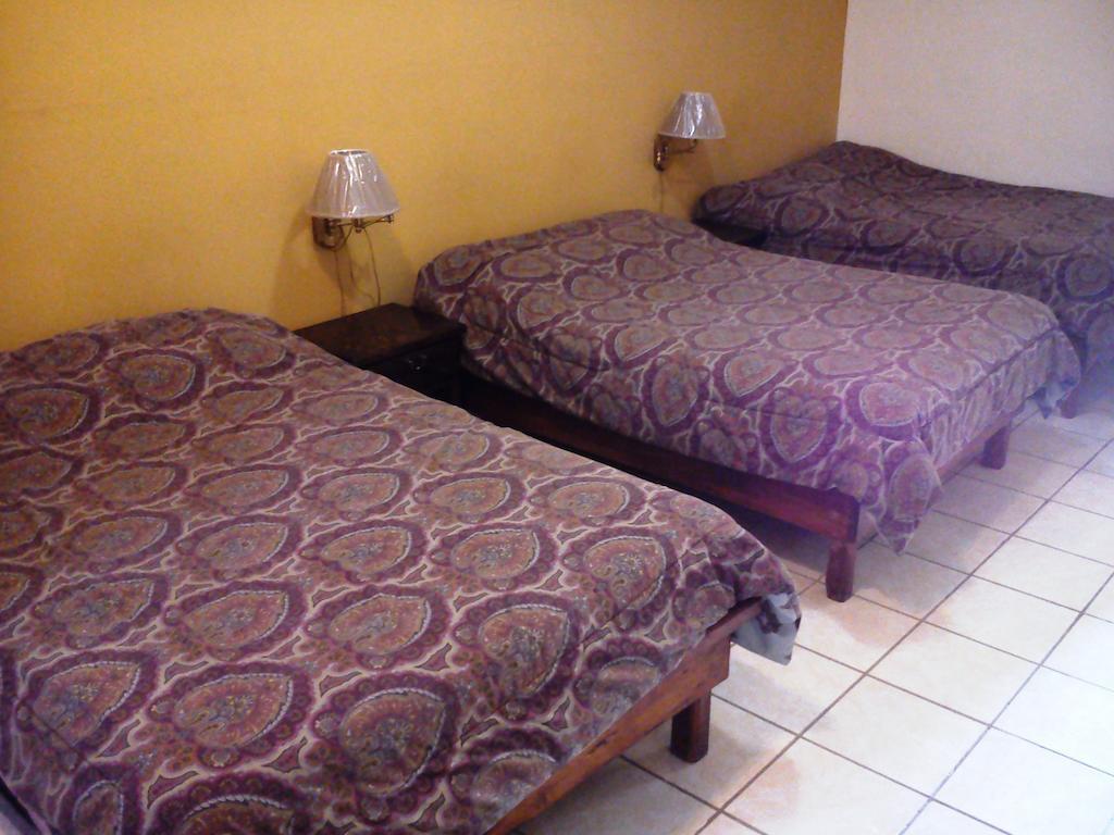 Hotel Los Balcones 帕拉斯德拉富恩特 客房 照片